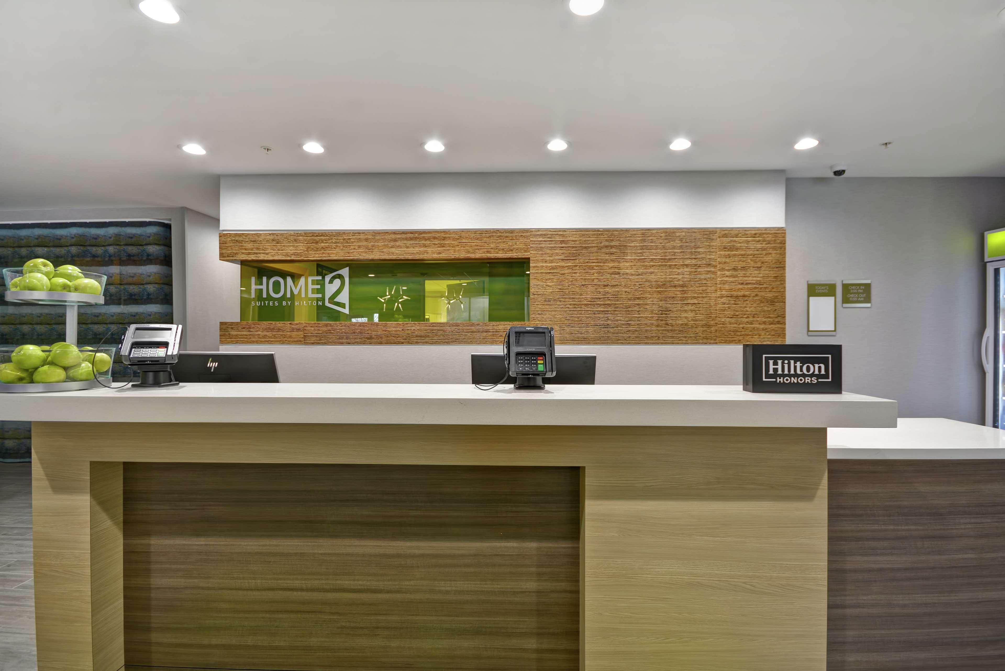 Home2 Suites By Hilton Grand Rapids North Walker Exteriör bild
